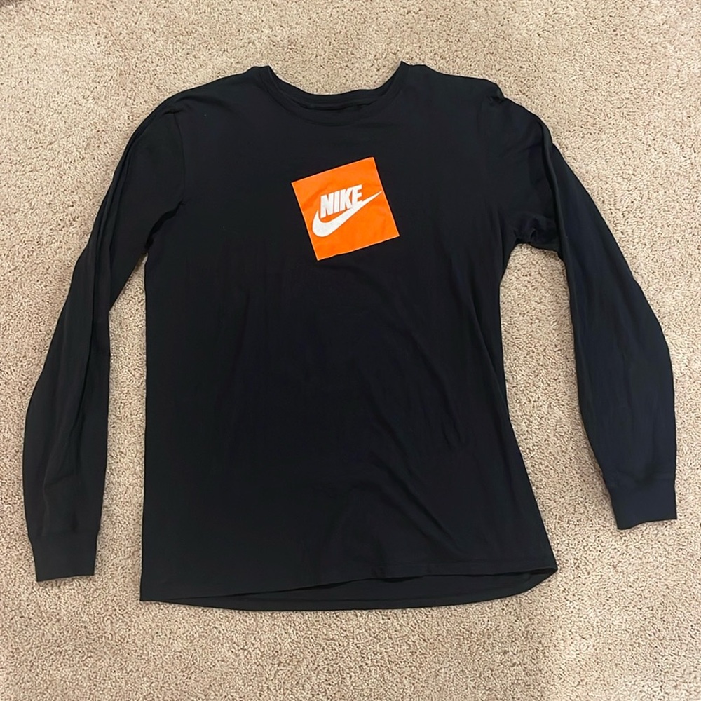 Black Nike Long Sleeve Tee